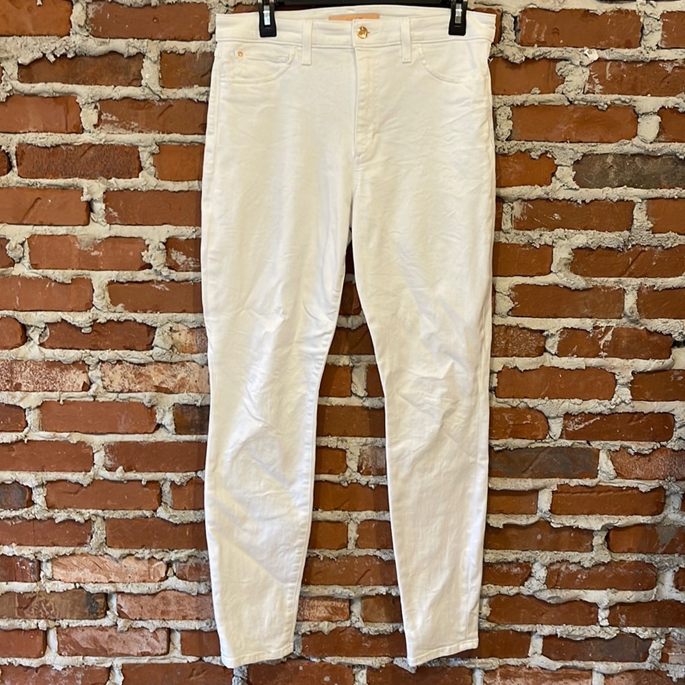 Joe’s Jeans The Charlie Skinny 31